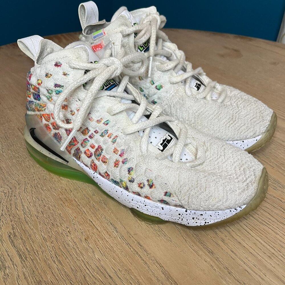 Nike Kids White Multicolor Basketball Sneakers